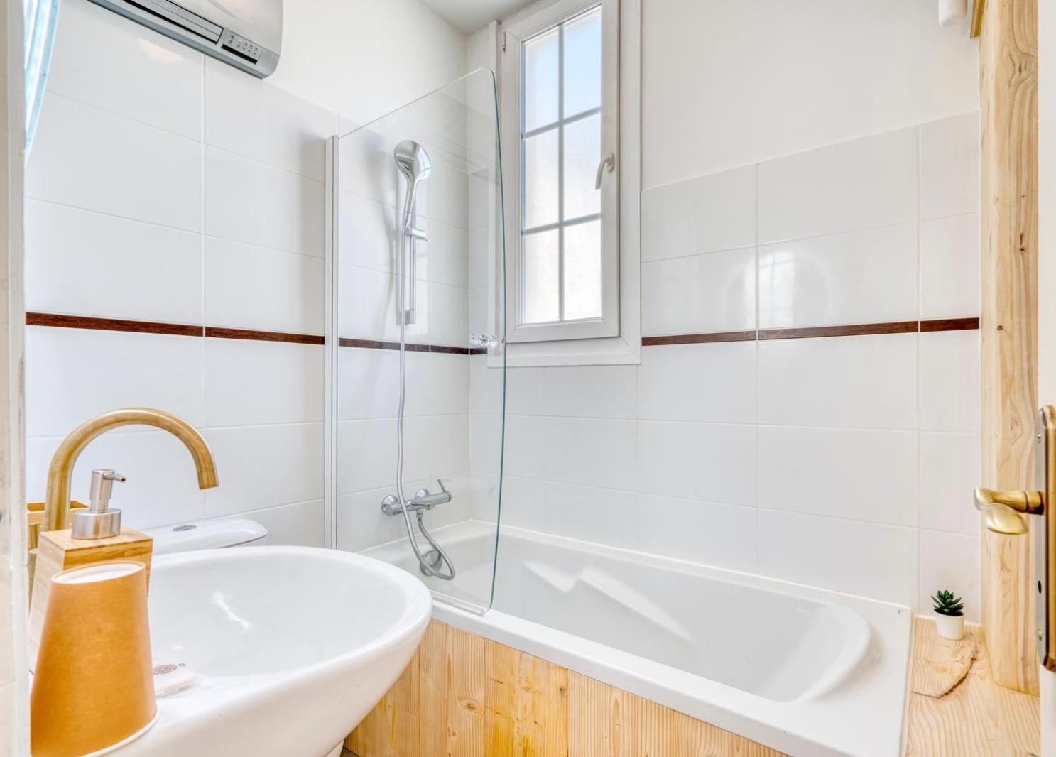 Le Petit Coin De La Rue Basse Apartment Caen Ngoại thất bức ảnh